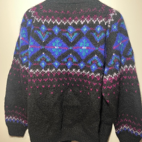 L.L. Bean Vintage Fair Isle Cardigan Size Large - Picture 4 of 6